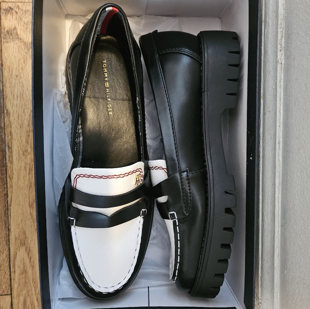 Tommy hilfiger Black And White loafers Brand New